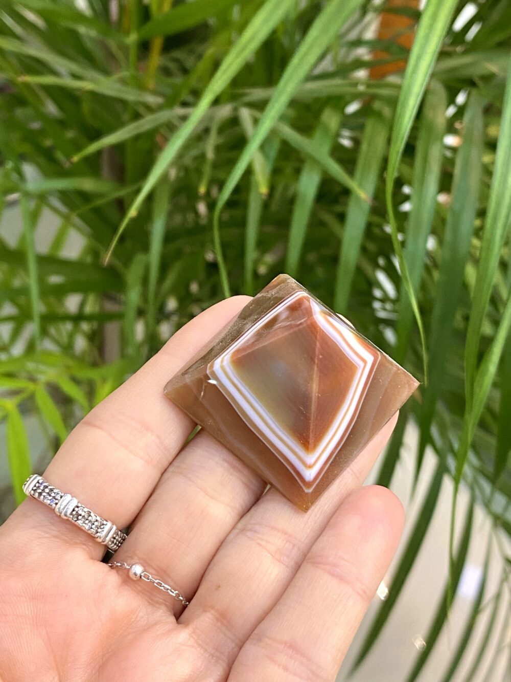 Akik Doğal Taş Piramit Obje