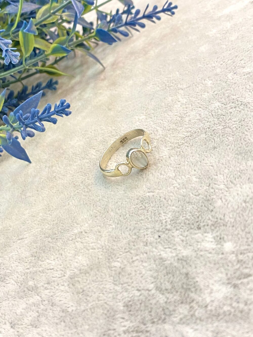 Ay Doğal Taş Gümüş Yüzük