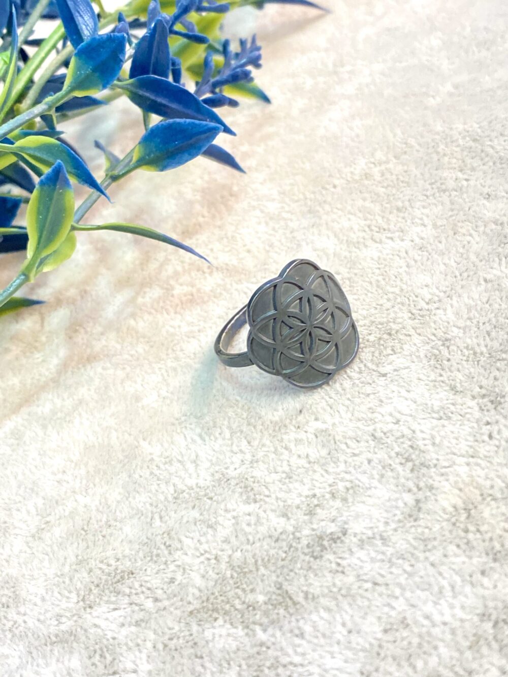 Yaşam Çiçeği Gümüş Yüzük